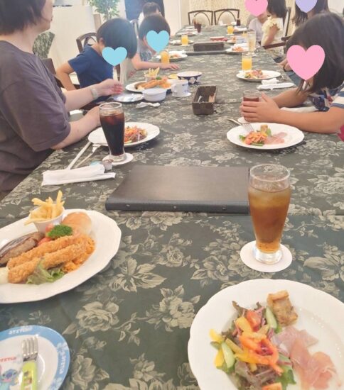 🍴ディナーにご招待頂きました。